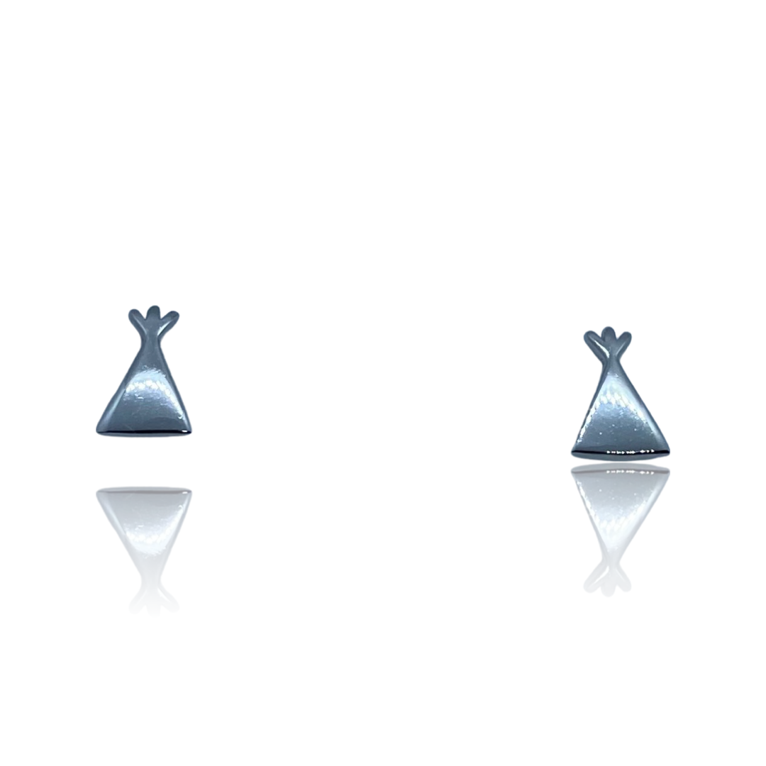 Tipi Earrings in white gold